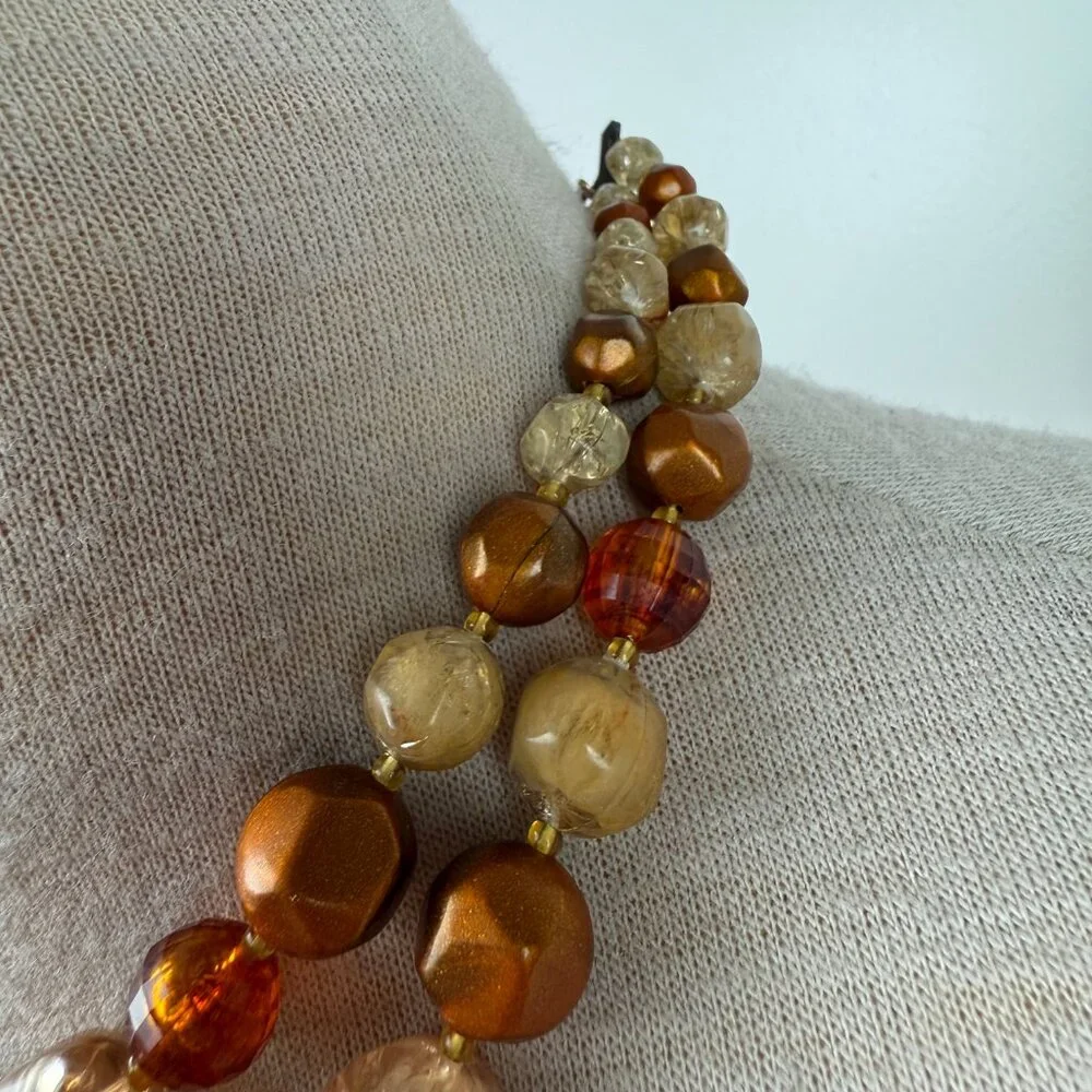 Vintage Two-Strand Root Beer Plastic Necklace 14.5-17